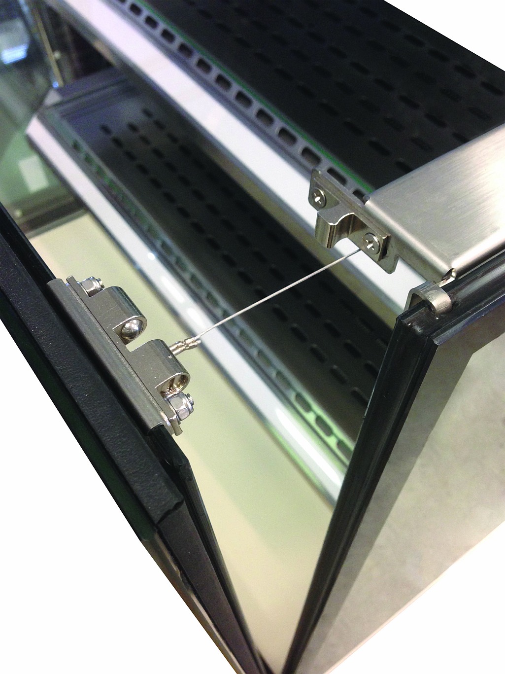 Chladící vitrína CUBE II STATIC 1500