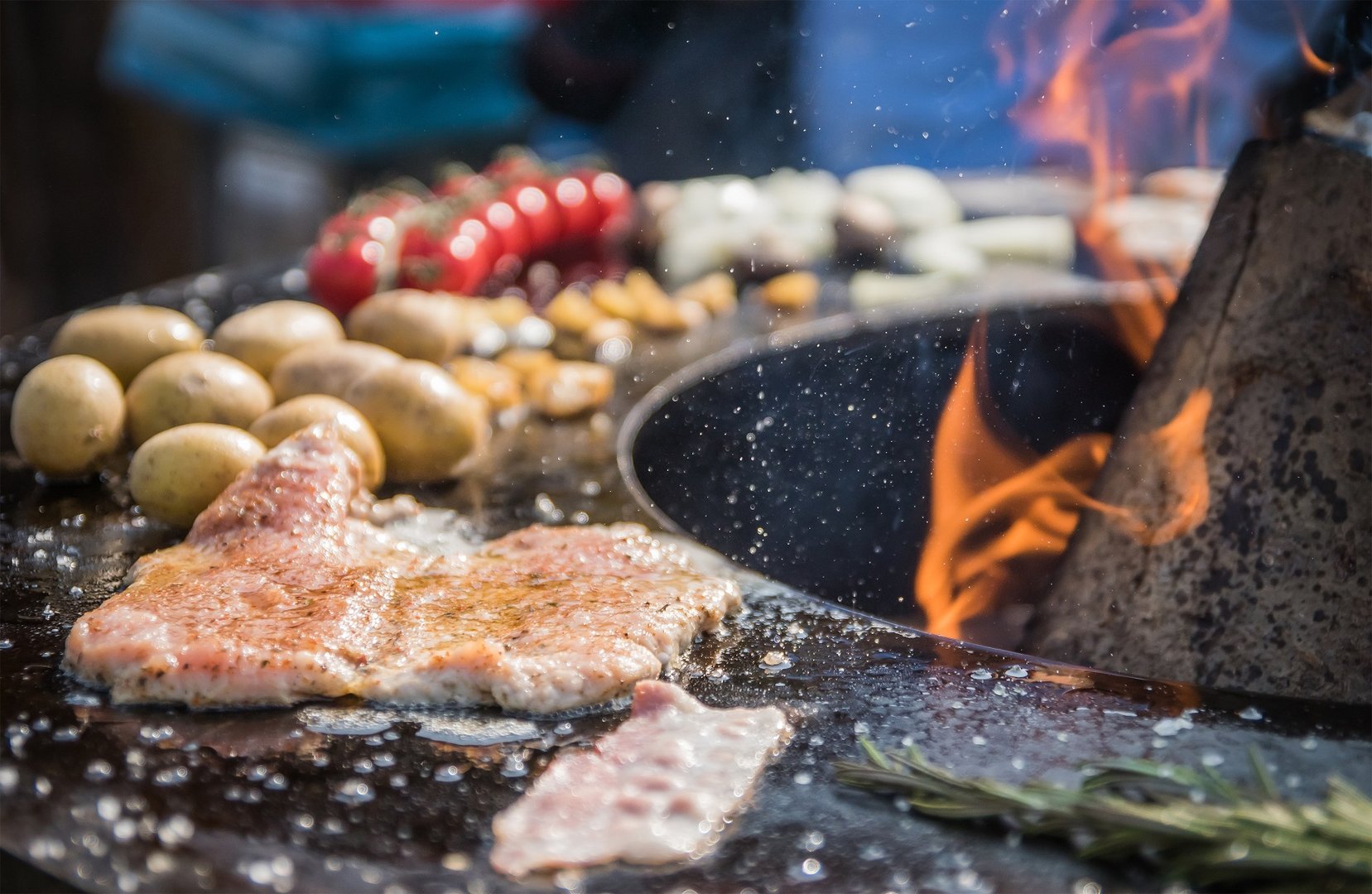 Ohniště OFYR Classic Black 100-100