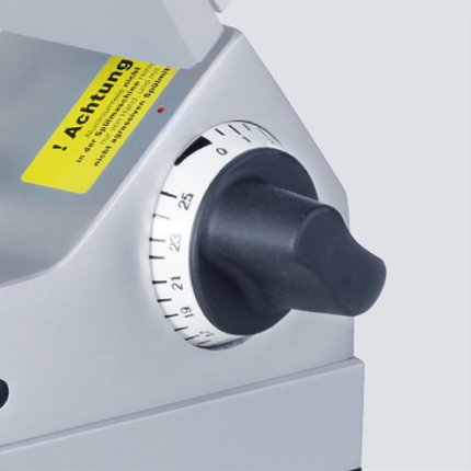 Nářezový stroj Graef EURO 3370 SA MASTER